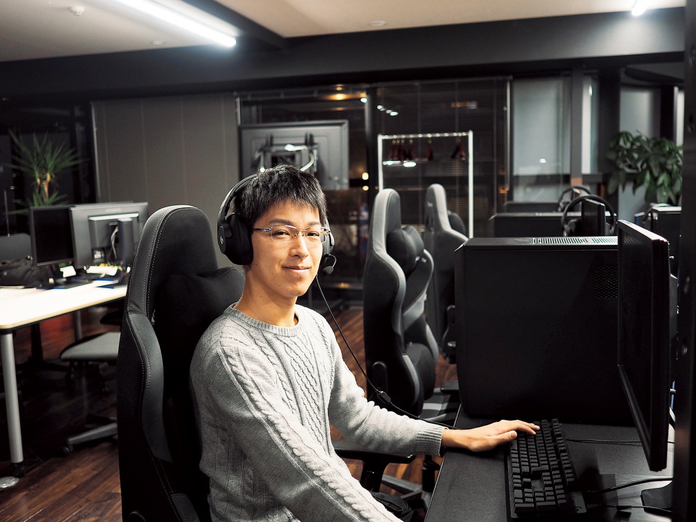 カフェ 柿木人 北陸初登場のe スポーツ施設 ゲームをもっと楽しむために Esports Cafe Hutaba いいじ金沢