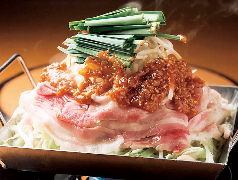 むさし屋食堂の名物料理「ちりとり鍋」