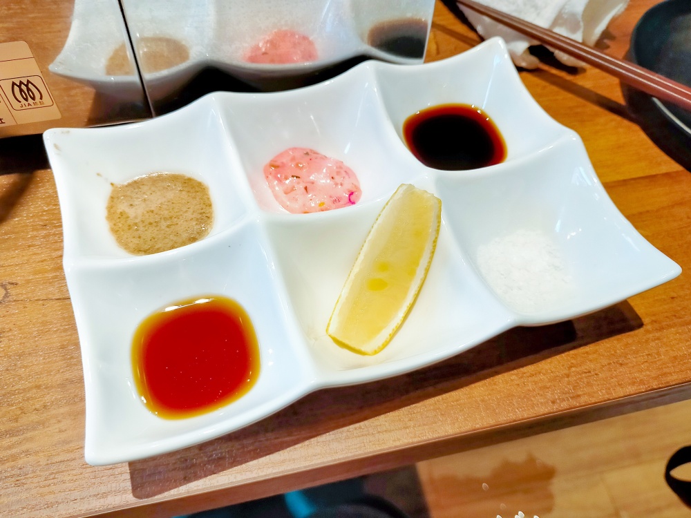 焼肉バル ラッキールウ 金沢片町店